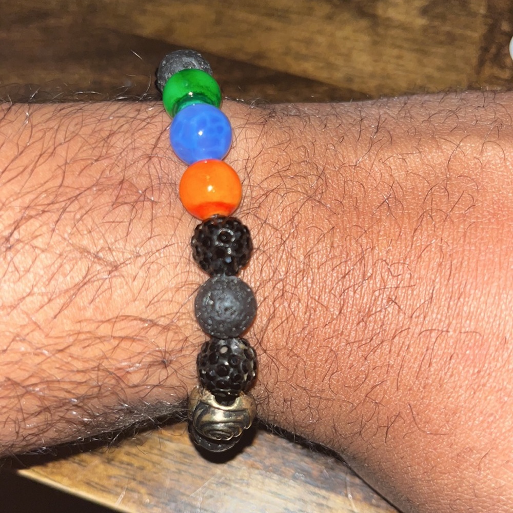 Beaded bracelets - Picture 3 of 4